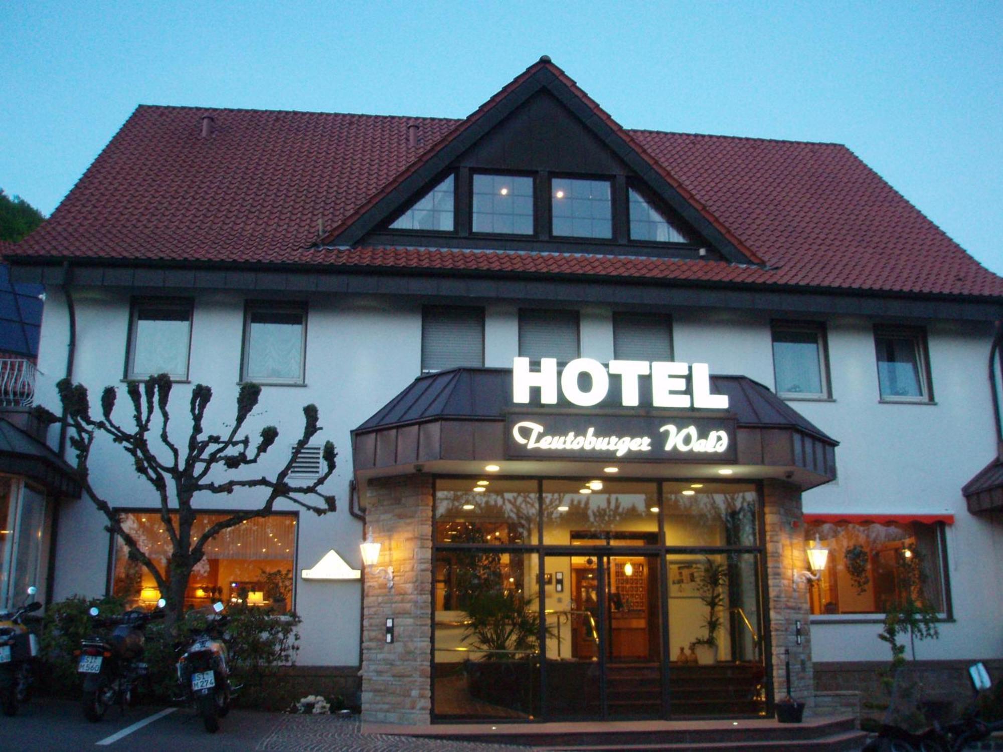 Ringhotel Teutoburger Wald เทคเลนบวร์ก ภายนอก รูปภาพ