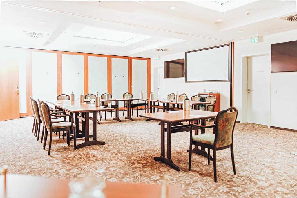 Ringhotel Teutoburger Wald เทคเลนบวร์ก ภายนอก รูปภาพ